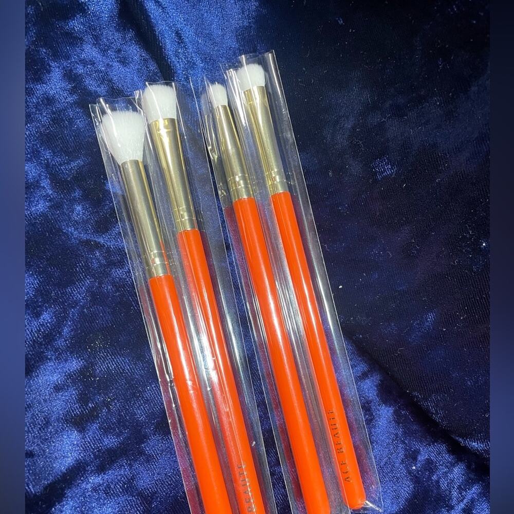 Ace Beaute set of 4 Eyeshadow Brushes